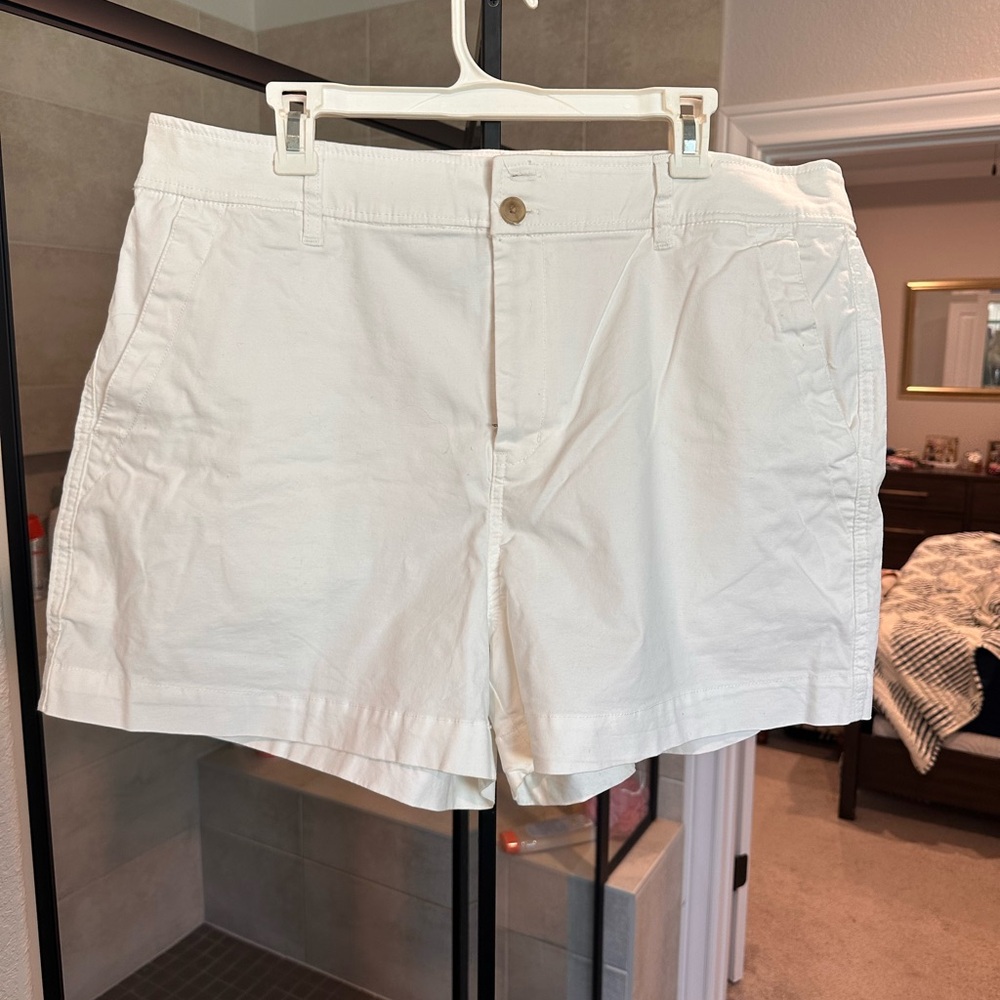 A New Day Women's Cream Shorts